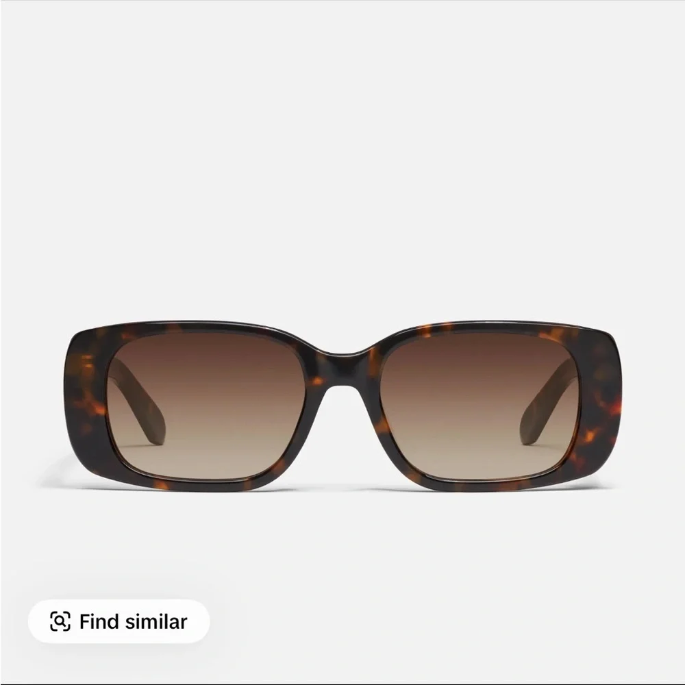 Quay Karma Sunglasses - Picture 4 of 8